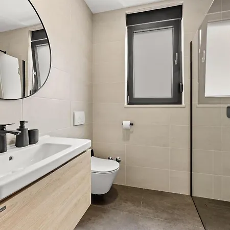 Minka Near Pula For 4 People With Private Pool And Jacuzzi Villa