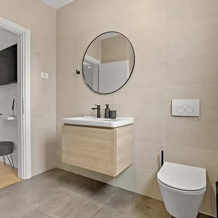 Minka Near Pula For 4 People With Private Pool And Jacuzzi *