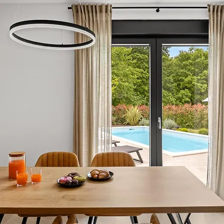 Villa Minka Near Pula For 4 People With Private Pool And Jacuzzi *